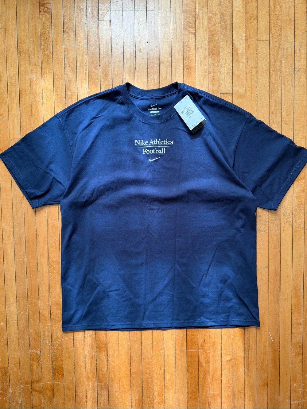 NWT Nike Max 90’s Athletics Football Men’s Loose Fit T-shirt Navy Sz. XL